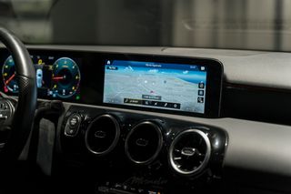 Mercedes-Benz Clase A200D TECHO AMG 2022