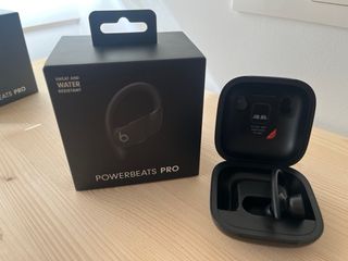 Auricular Derecho Power Beats Pro Negro