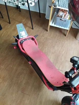 Cecotec Bongo Z Red Evolution Patinete Eléctrico