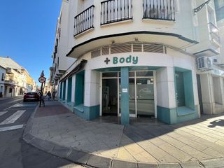 Local comercial en venta en Tomelloso