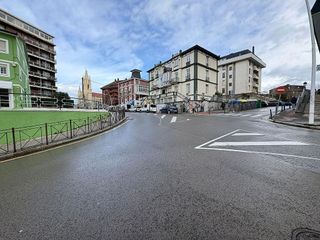 Edificio en venta en Puerto Chico en Santander