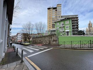 Edificio en venta en Puerto Chico en Santander