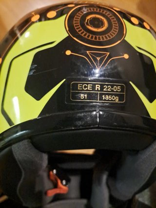 Casco HJC para niño talla P