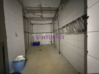Local comercial en venta en Santurtzi