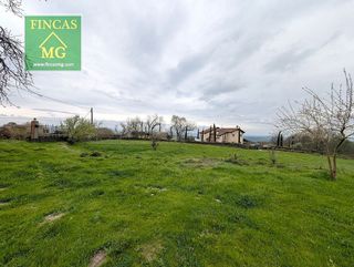 Terreno en venta en Candeleda