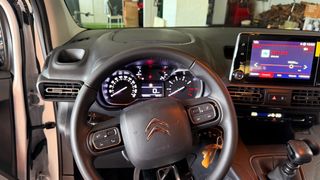 Citroën Berlingo BlueHDi 130cv Shine (Talla M)