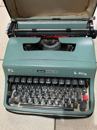 Lote de 3 Maquinas de Escribir Olivetti