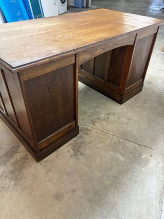 Mesa de escritorio antigua de madera Restaurada