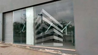 Local comercial en venta en Sant Joan Despí