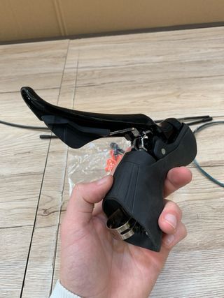 Pinza Freno Bicicleta Shimano 105 BR-R7070