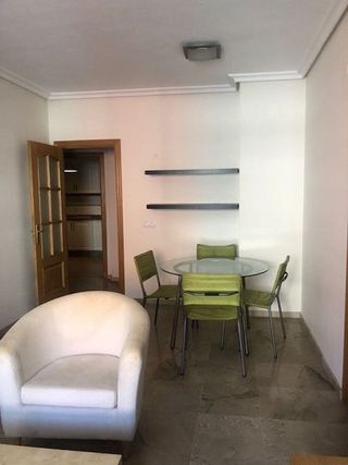 Piso en alquiler en Bellavista en Sevilla