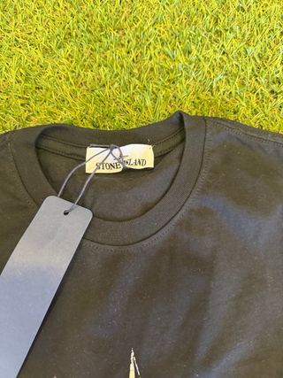 T-shirt Stone Island Preta