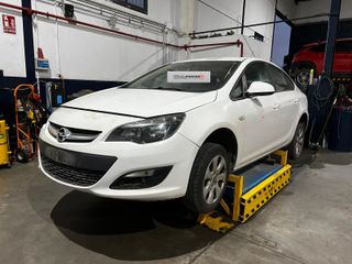 Despiece Opel Astra J Sedan