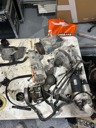 Perifericos de motor arl 1.9 tdi 150