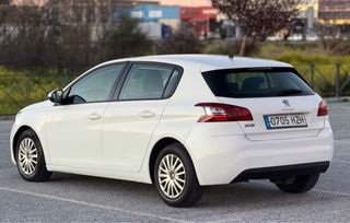 Peugeot 308 2015