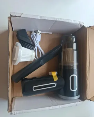Aspirador de mano negro