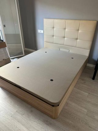 Canapé canapé canapé canapé