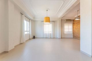 Piso en alquiler en Gran Vía en Valencia