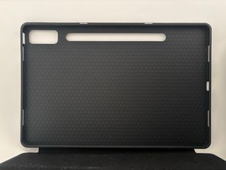 Lenovo Tab P12 con funda y teclado