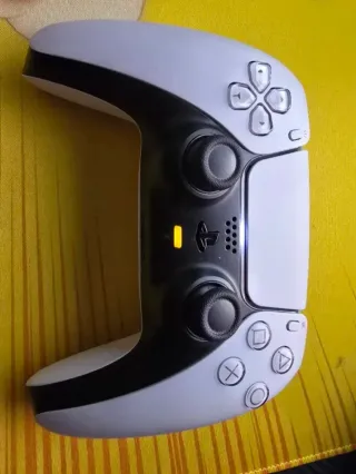 Consola PlayStation 5. Slim digital 1tb  Blanca