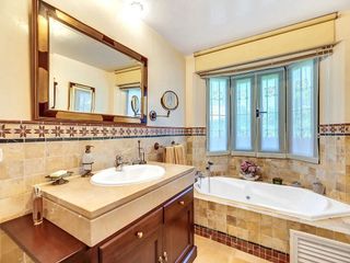 Casa adosada en alquiler en Lomas de Marbella Club - Puente Romano en Marbella