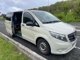 Mercedes Vito camperizada.