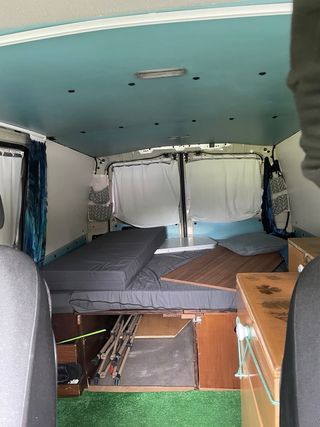 Mercedes Vito camperizada.