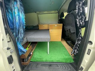 Mercedes Vito camperizada.