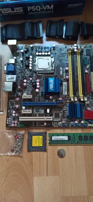 Placa Base ASUS P5Q-VM