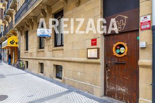 Local comercial en alquiler en Gros en San Sebastián-Donostia