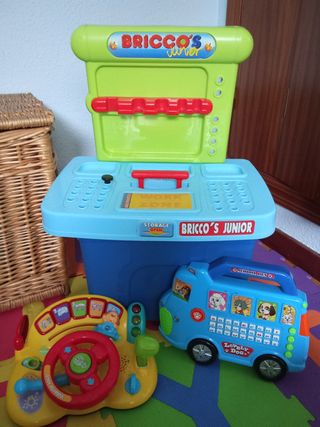 Vendo tres juguetes por 15€ todos.funcionan