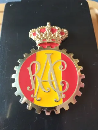 Insignia RACE