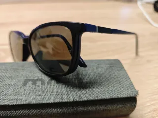 Gafas MO con clips solares azul y negro