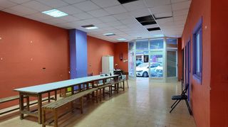 Local comercial en alquiler en Este en Castellón de la Plana