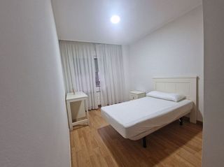 Piso en alquiler en Santa Cruz - Industria - Polígono Campollano en Albacete