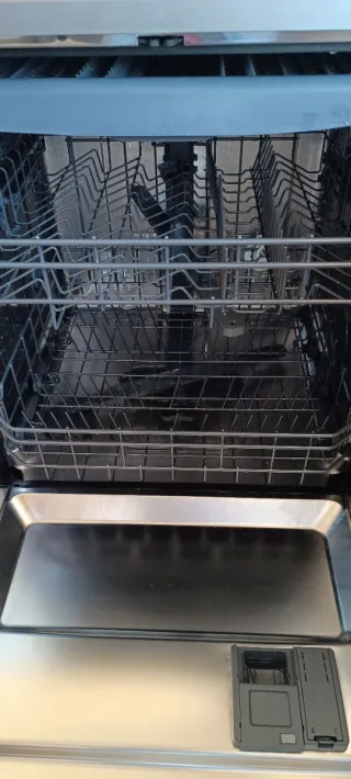 Lavavajillas VOK  COMPLETAMENTE NUEVO P NEGOCIABLE