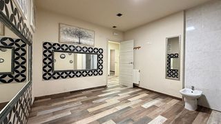 Local comercial en venta en Carcaixent