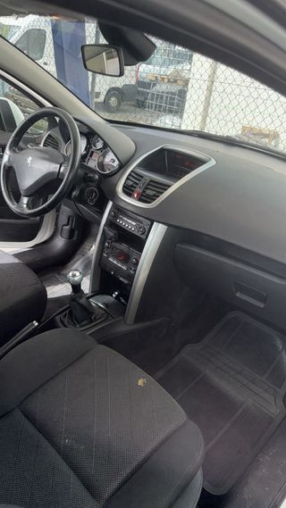 Peugeot 207 2008