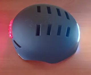 Casco para Bicicleta O Patinete Eléctrico.