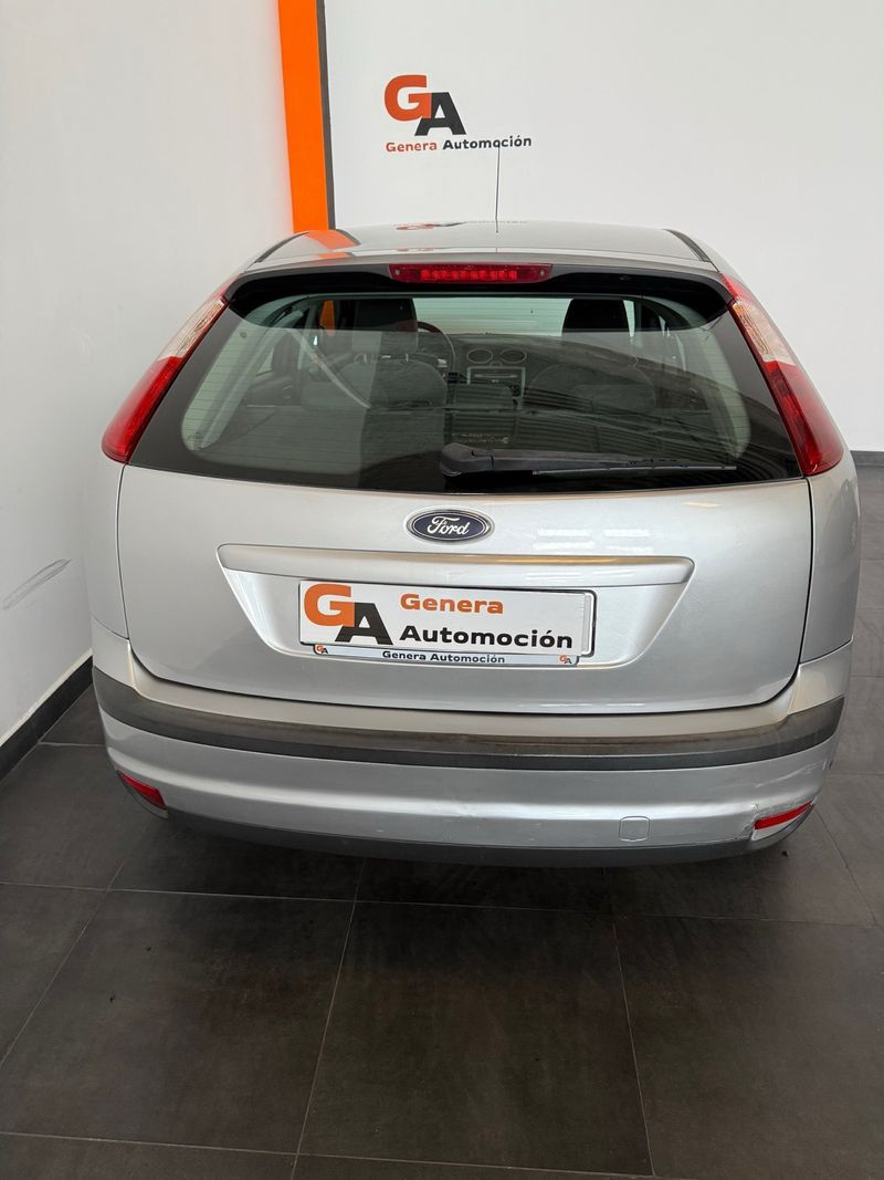 Ford Focus Wagon 1.8 Flexifuel Trend 2007, foto 2