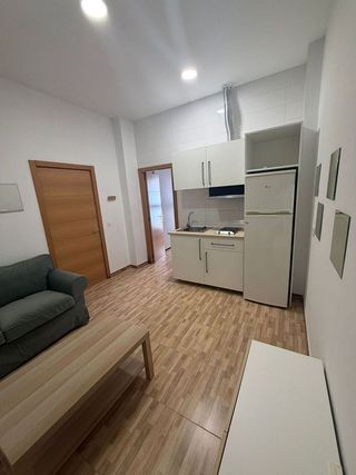 Piso en alquiler en Gamarra - La Trinidad en Málaga
