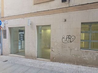 Local comercial en alquiler en Centro en Gijón