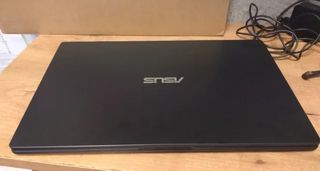 Portátil ASUS 4GB RAM 128GB SSD Nuevo