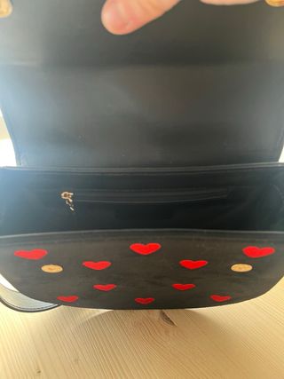 Bolso Bandolera Victoria Hyde London Corazones