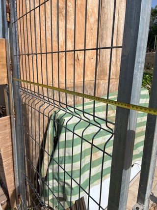 Puerta peatonal para valla