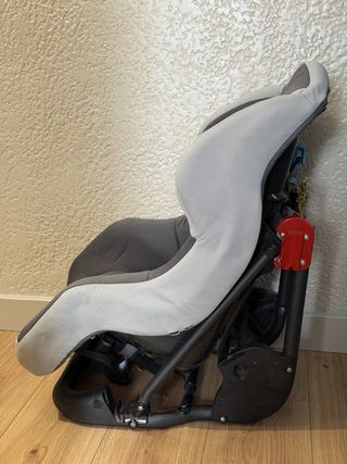2 Sillas de coche Chicco gris (el mismo)