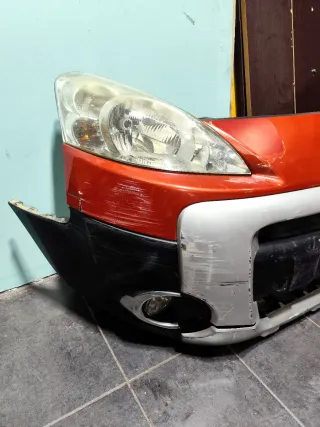 Paragolpes y Faros Peugeot Partner 2008/2012