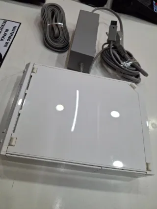 Nintendo Wii Blanca Retrocompatible Completa