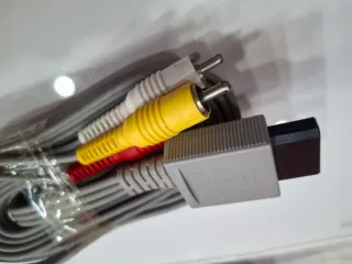 Nintendo Wii Blanca Retrocompatible Completa