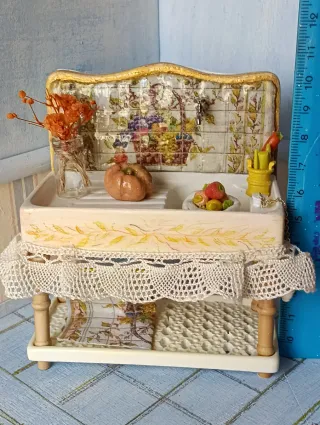 Lavello miniatura con accessori